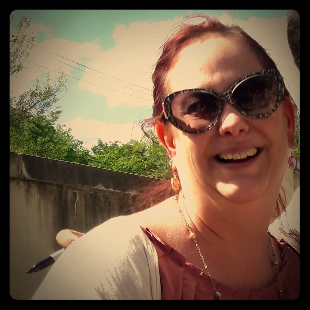 Meet your Posher, Adrienne